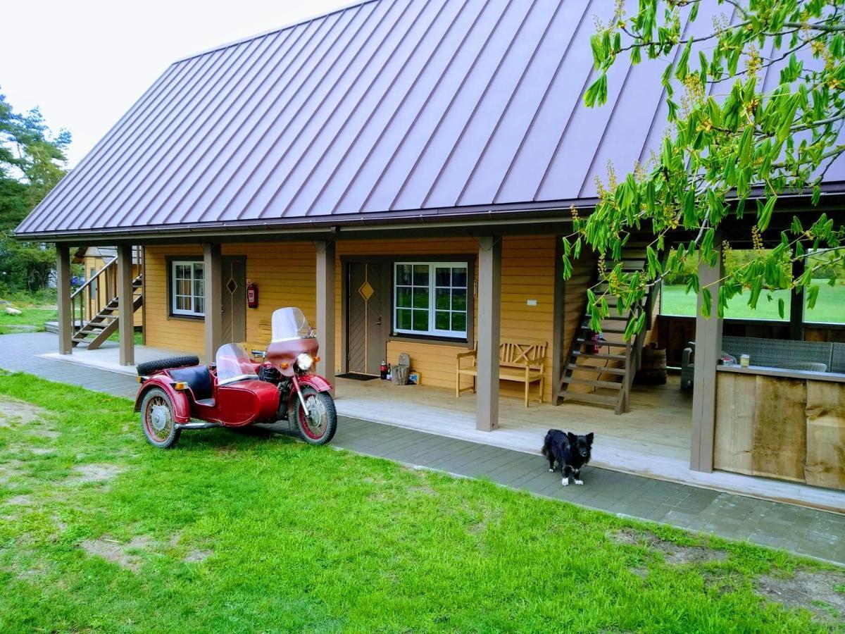 Risti Kodumajutus Apartment Lemsi Exterior photo
